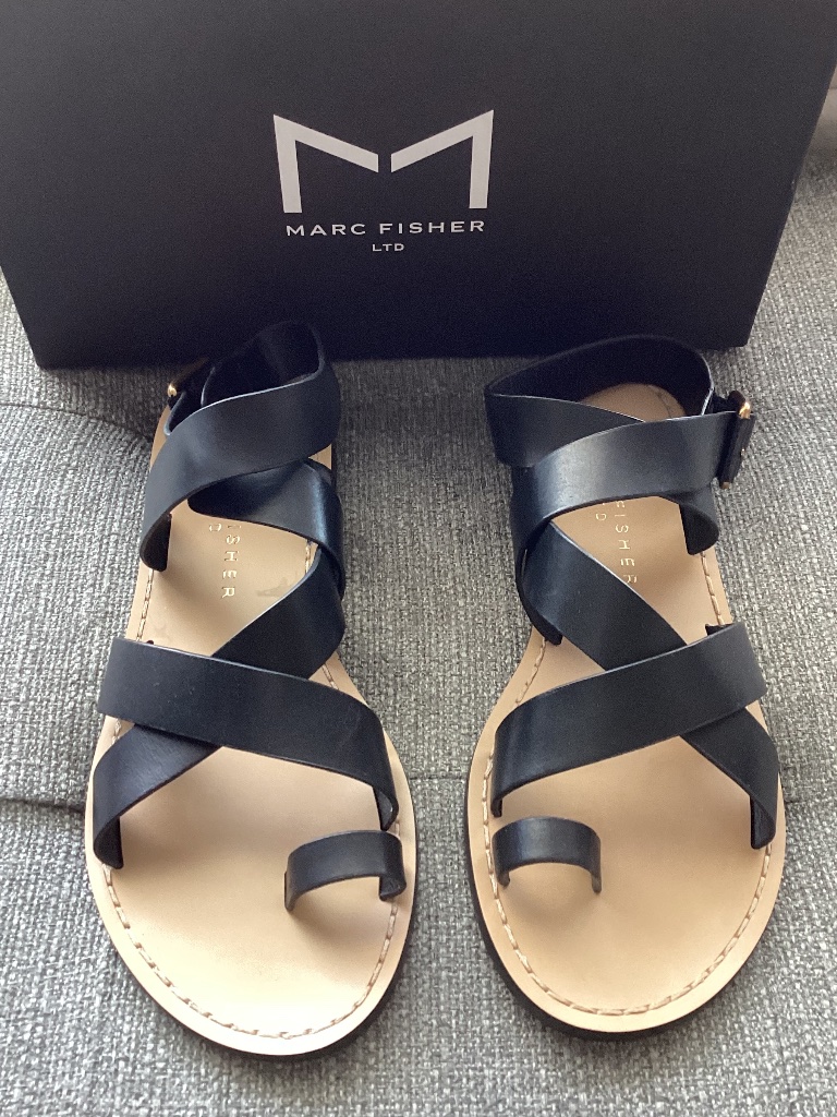 Marc Fisher Ltd Lollie Strappy Toe Loop Sandal Women), Size 7.5 M